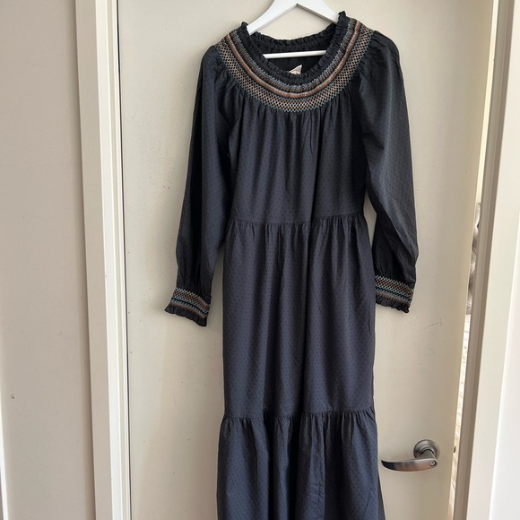Universal Thread Smocked Round Neck Midi Dress NWOT - Picture 5 of 8
